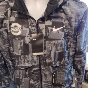 Men's Nike Windbreaker size large